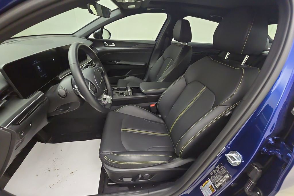 Used 2025 Kia K5 GT FWD image 12
