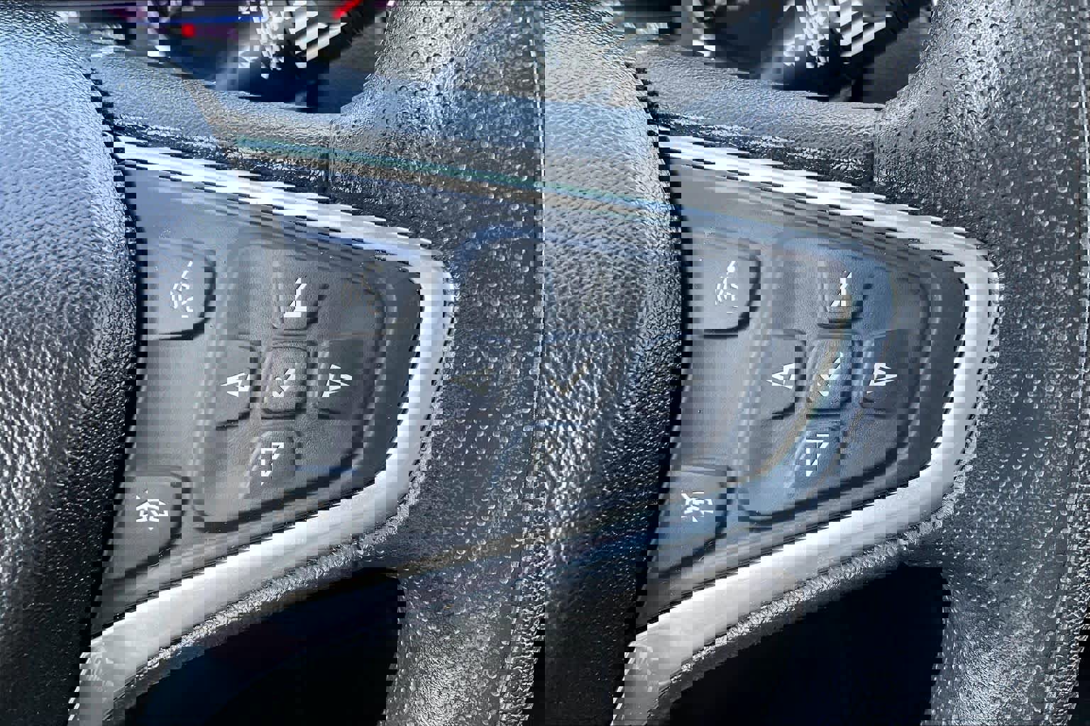 Used 2020 Chevrolet Equinox LT image 21