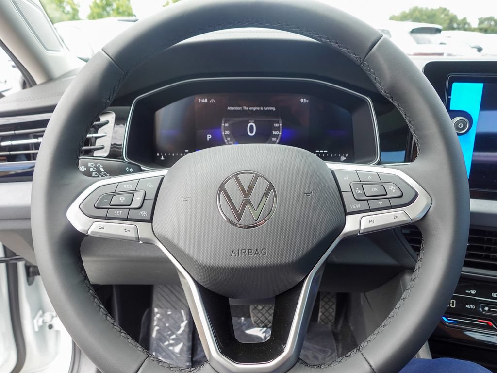 New 2026 Volkswagen Jetta SE FWD image 12
