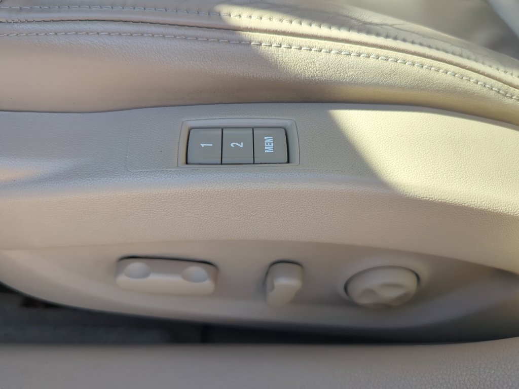 Used 2012 Buick LaCrosse Premium w/ Entertainment Package image 11