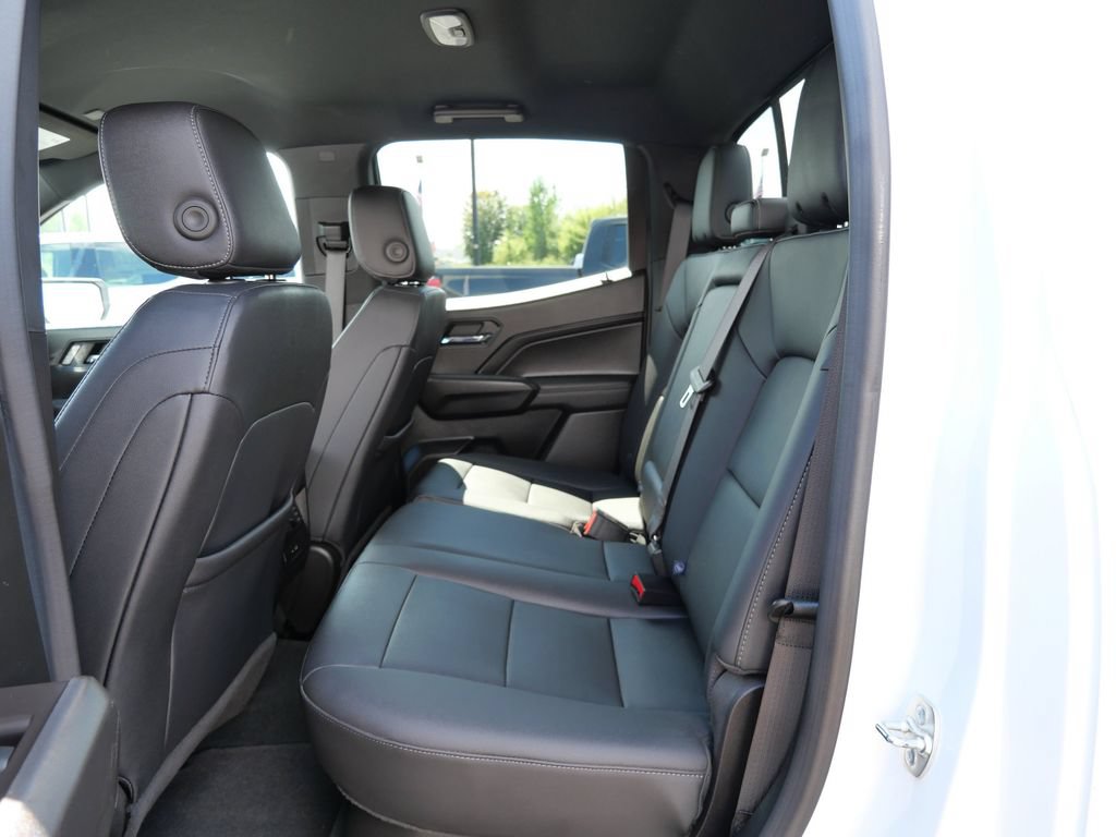 Used 2024 GMC Canyon Elevation w/ Elevation Premium Package AWD/4WD image 19