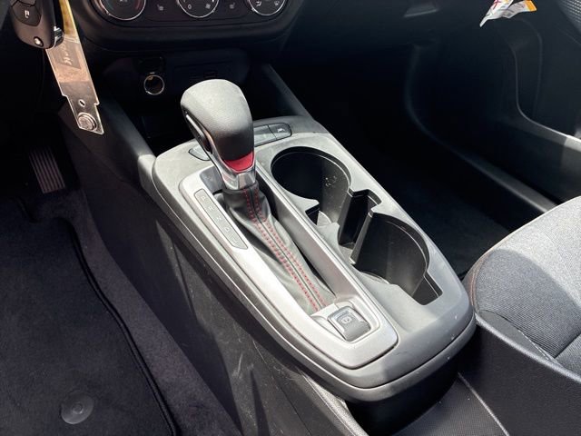 Used 2025 Chevrolet Trax RS w/ Sunroof Package image 26