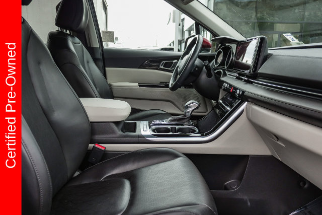 Certified 2024 Kia Carnival EX FWD image 18