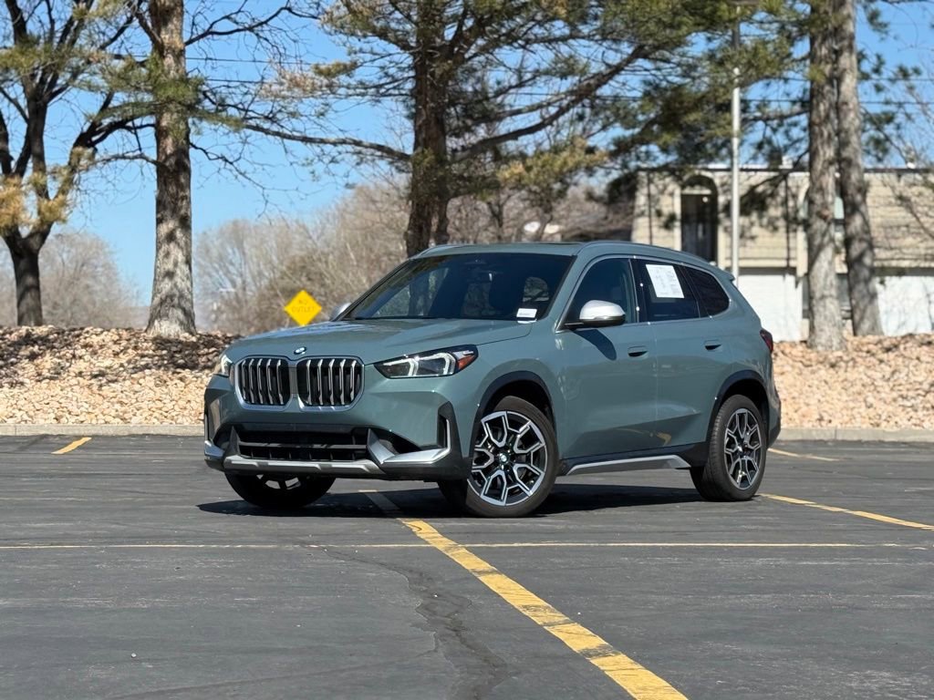 Used 2023 BMW X1 xDrive28i w/ Convenience Package image 1