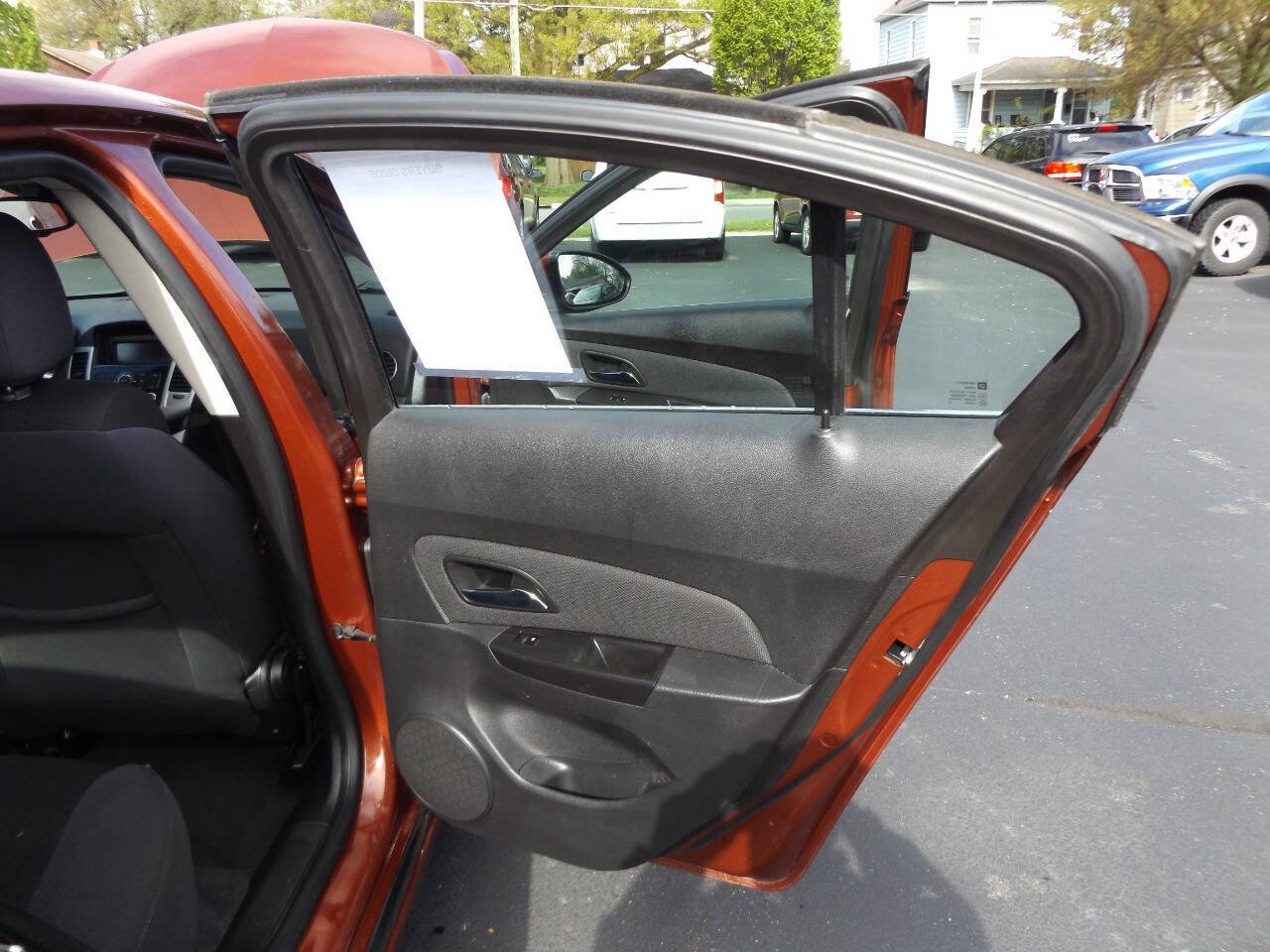 Used 2013 Chevrolet Cruze LT image 27