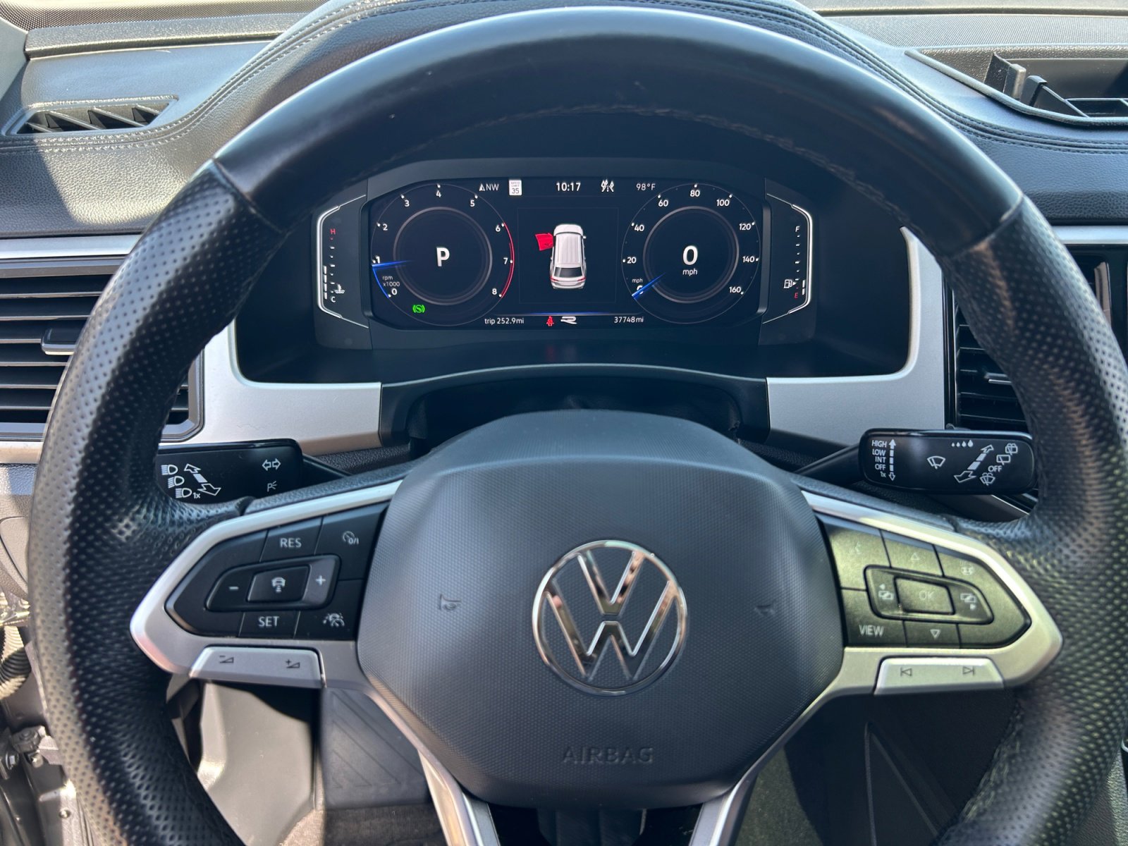 Certified 2022 Volkswagen Atlas SEL Premium AWD/4WD image 9