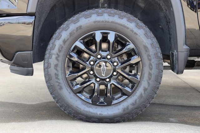 Certified 2025 Chevrolet Silverado 2500 Custom w/ Custom Value Package image 10