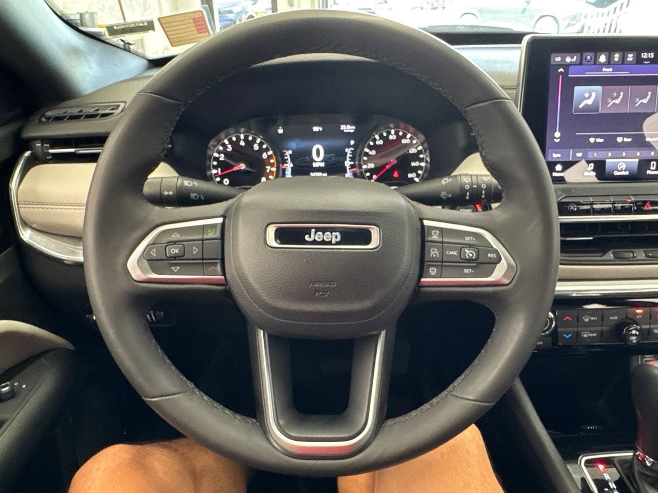 Used 2024 Jeep Compass Limited AWD/4WD image 17