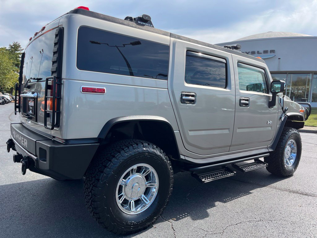 Used 2003 HUMMER H2 w/ Preferred Equipment Group AWD/4WD image 42