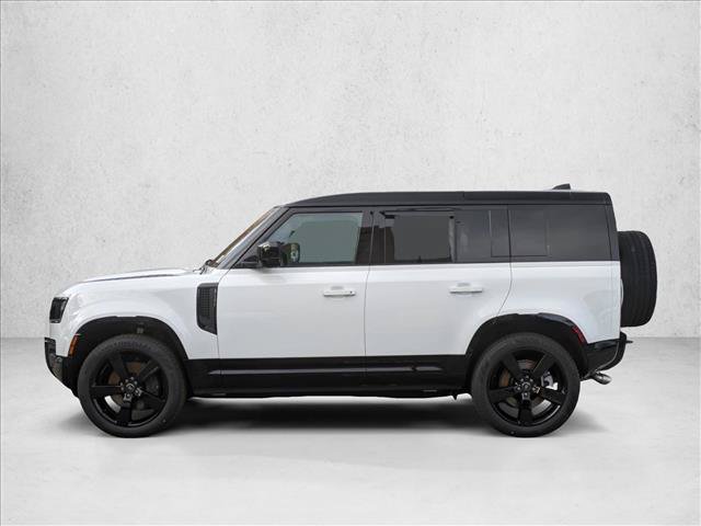 Used 2025 Land Rover Defender 110 X-Dynamic SE AWD/4WD image 5