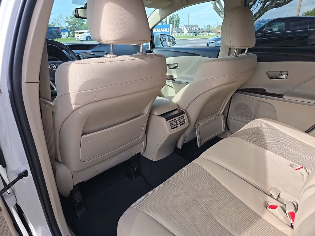 Used 2015 Toyota Venza LE FWD image 27
