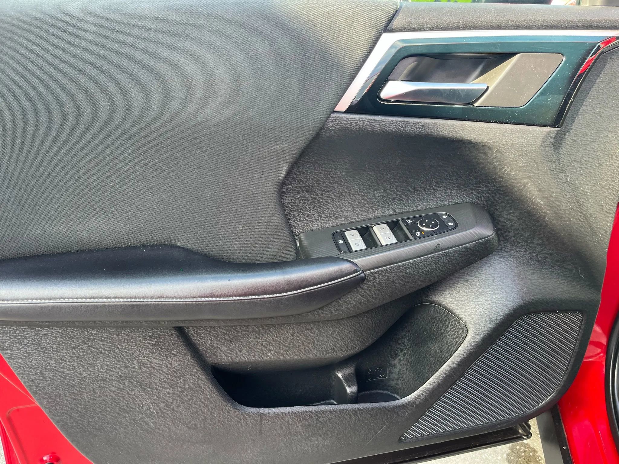 Used 2022 Mitsubishi Outlander ES image 16