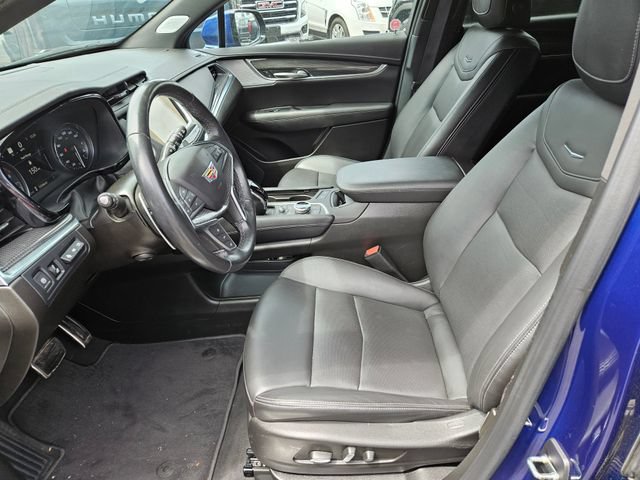 Used 2024 Cadillac XT5 Sportv w/ Technology Package AWD/4WD image 8