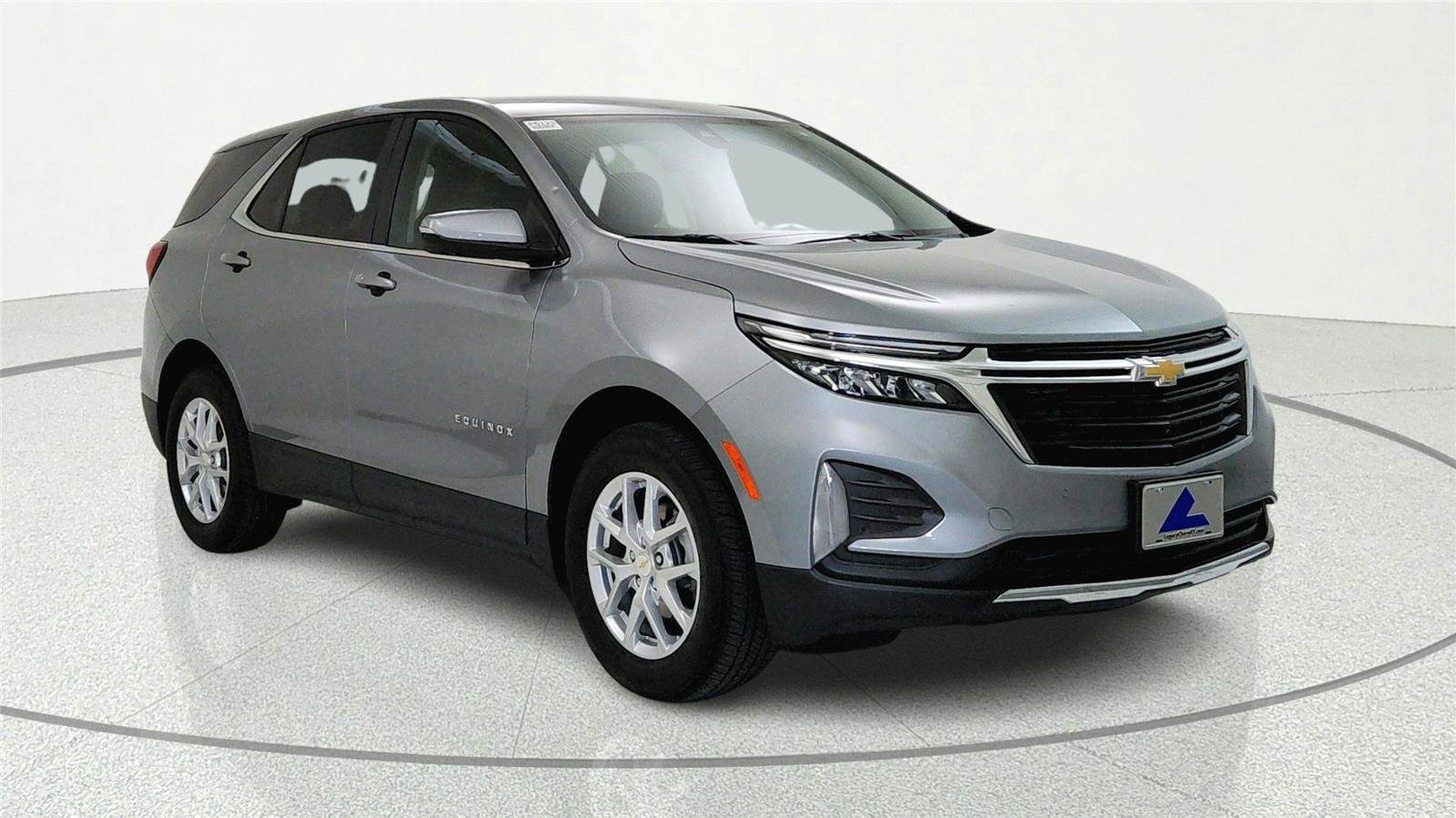 Used 2024 Chevrolet Equinox LT AWD/4WD image 1