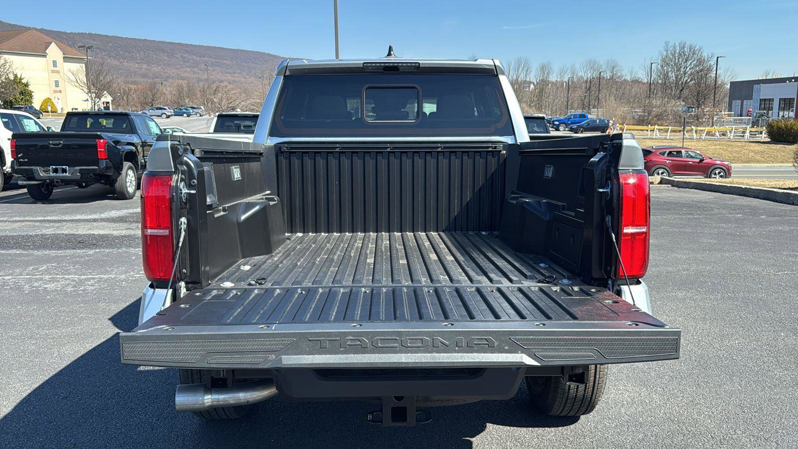 New 2025 Toyota Tacoma TRD Sport AWD/4WD image 7