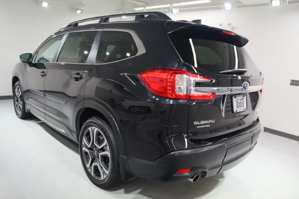 Used 2024 Subaru Ascent Limited w/ Technology Package AWD/4WD image 15
