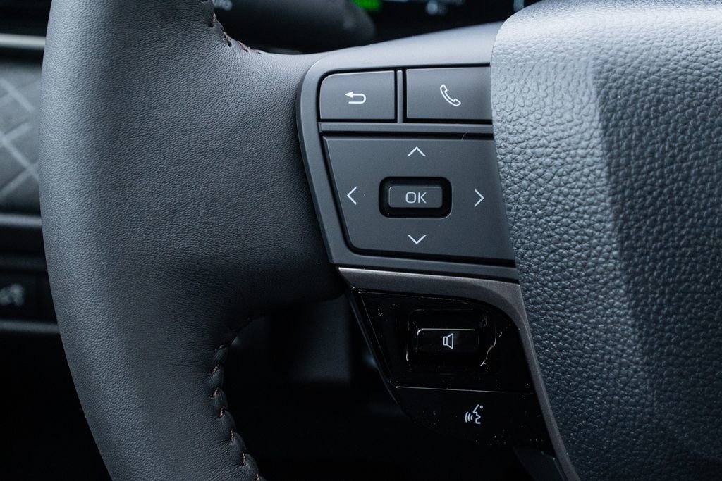 New 2026 Toyota Camry XLE FWD image 18