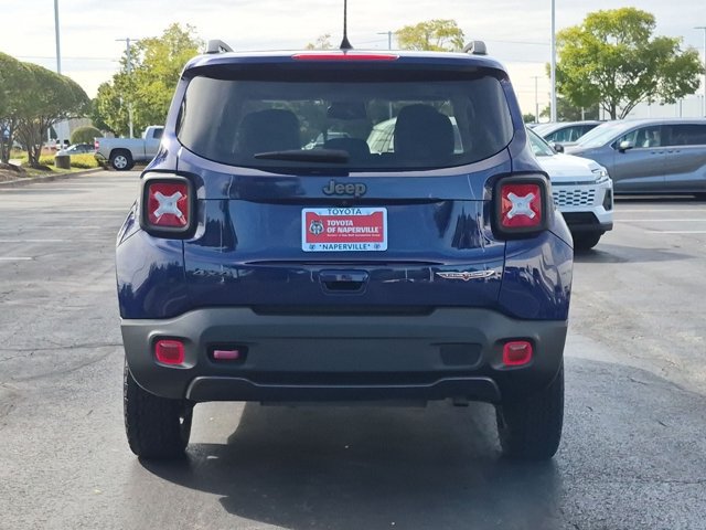 Used 2019 Jeep Renegade Trailhawk AWD/4WD image 7