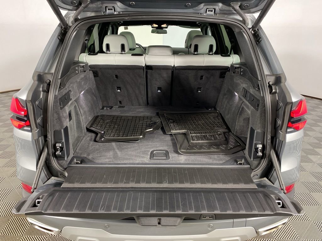 Certified 2024 BMW X5 xDrive40i w/ Premium Package image 26