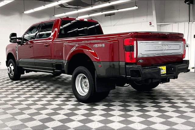 Used 2025 Ford F350 King Ranch image 3