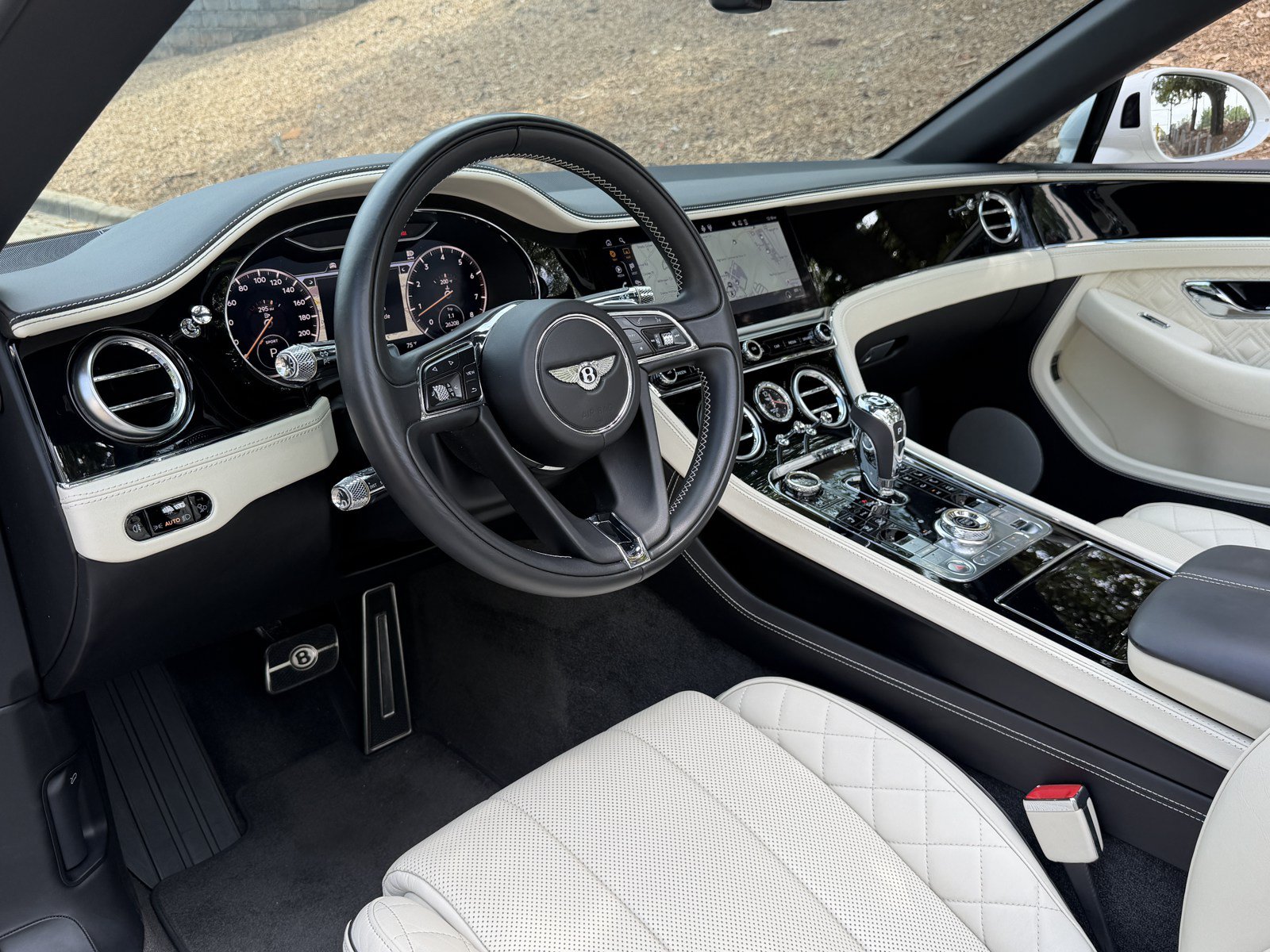 Certified 2020 Bentley Continental GT AWD/4WD image 17