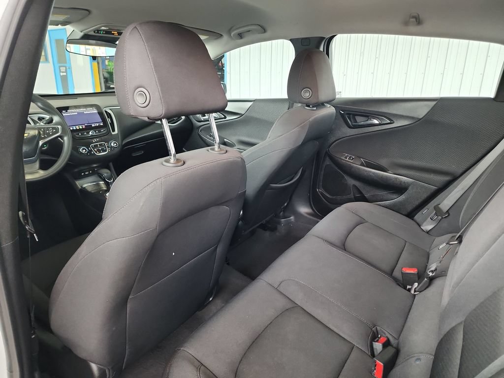 Used 2024 Chevrolet Malibu LT FWD image 37