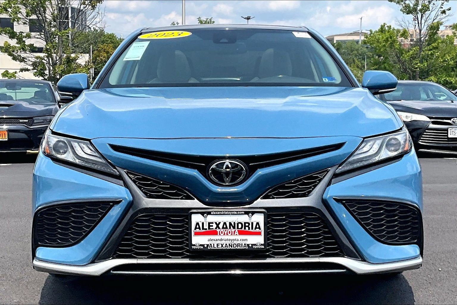 Used 2023 Toyota Camry XSE w/ Cold Weather Package FWD image 3