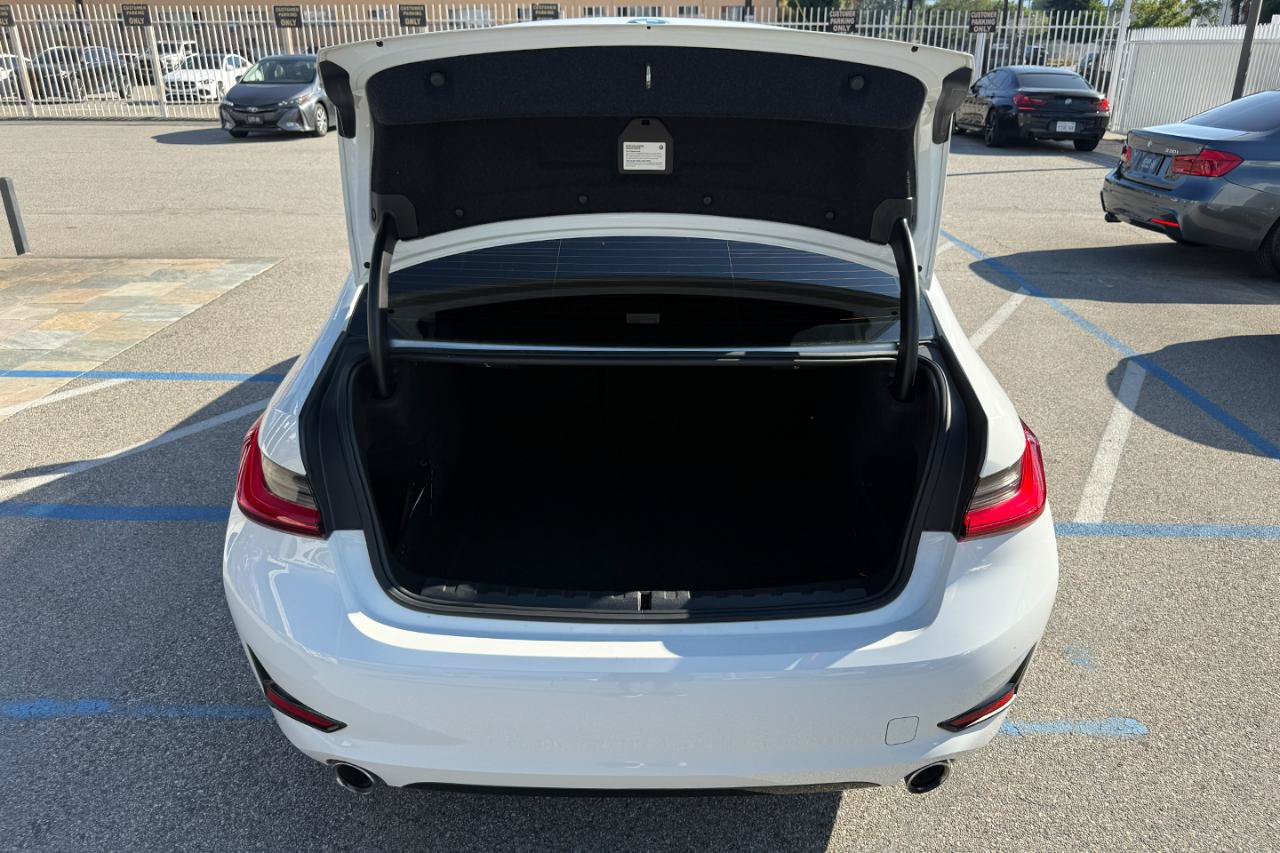 Used 2020 BMW 330i Sedan RWD image 8