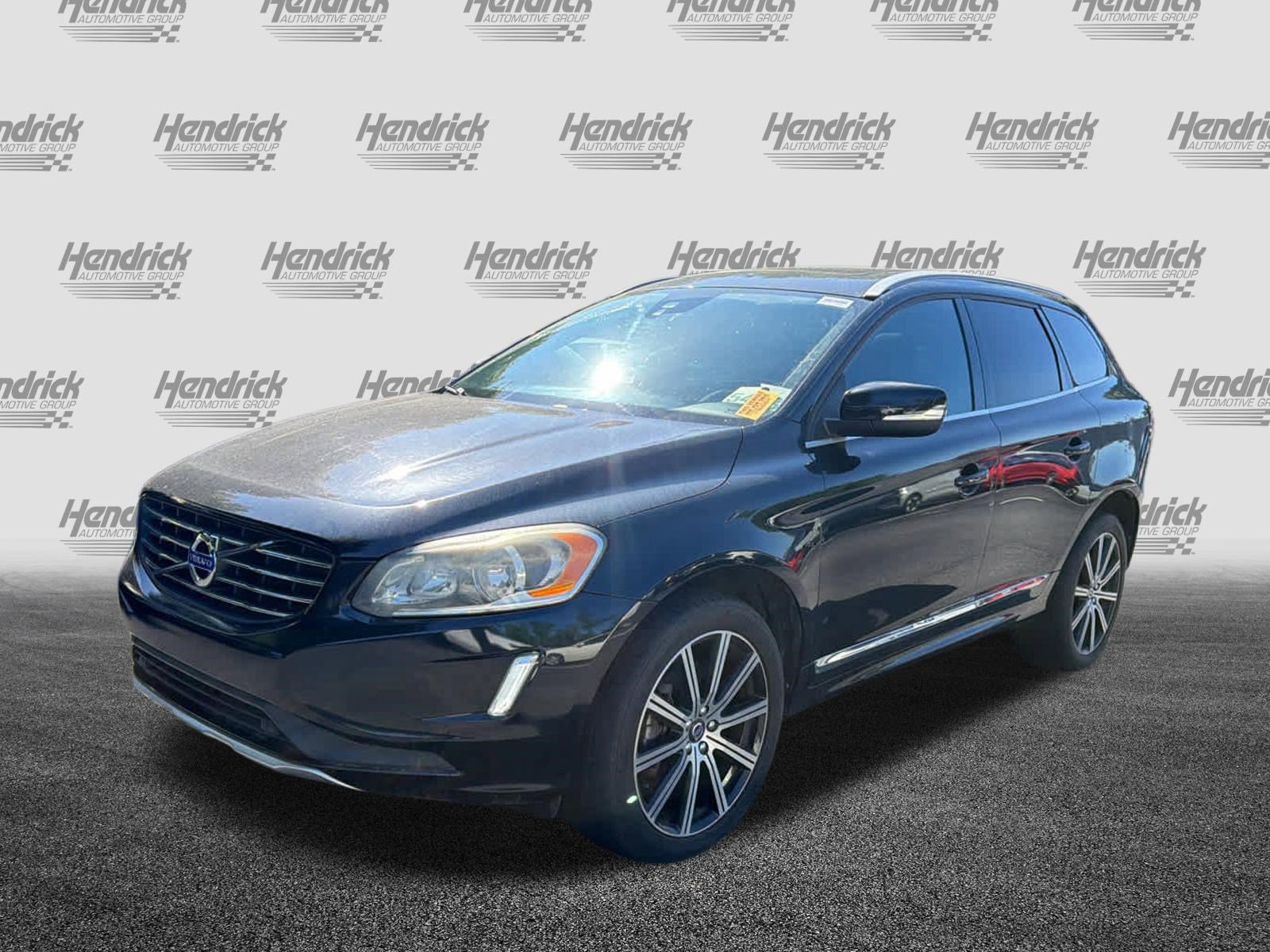 Used 2015 Volvo XC60 T5 w/ Climate Package AWD/4WD image 6