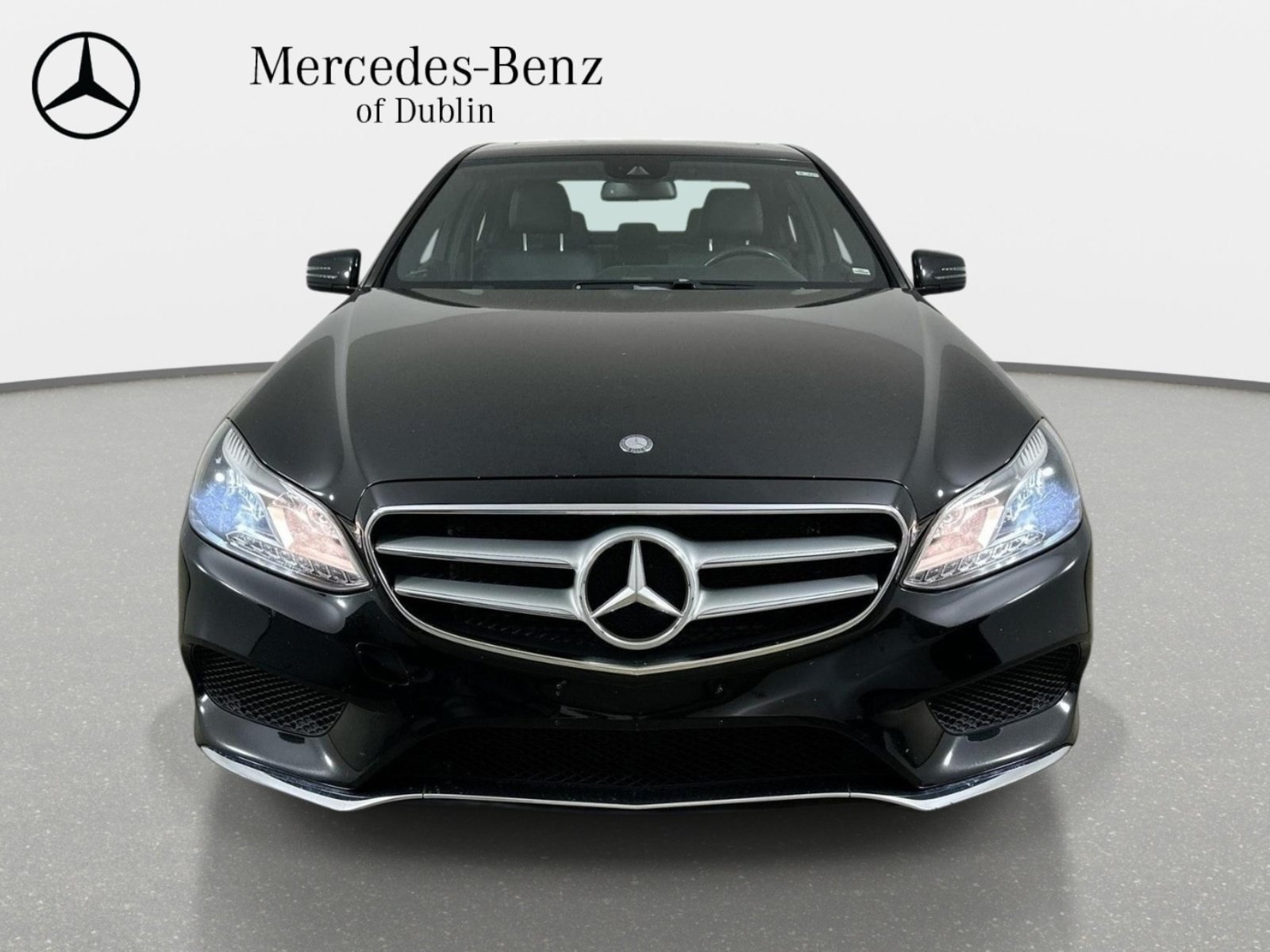 Used 2016 Mercedes-Benz E 350 4MATIC Sedan image 2