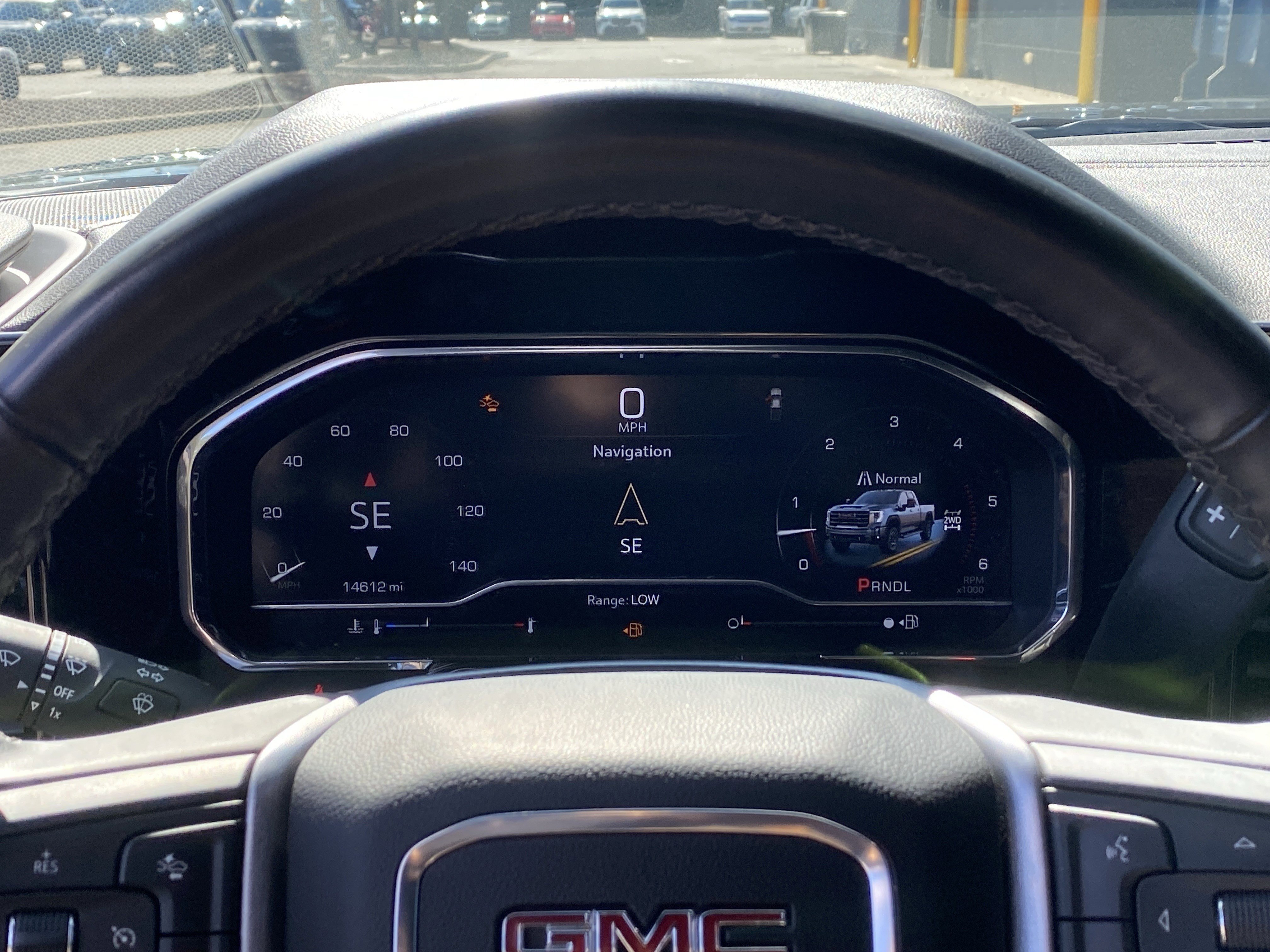 Used 2025 GMC Sierra 2500 SLT w/ SLT Convenience Package image 10