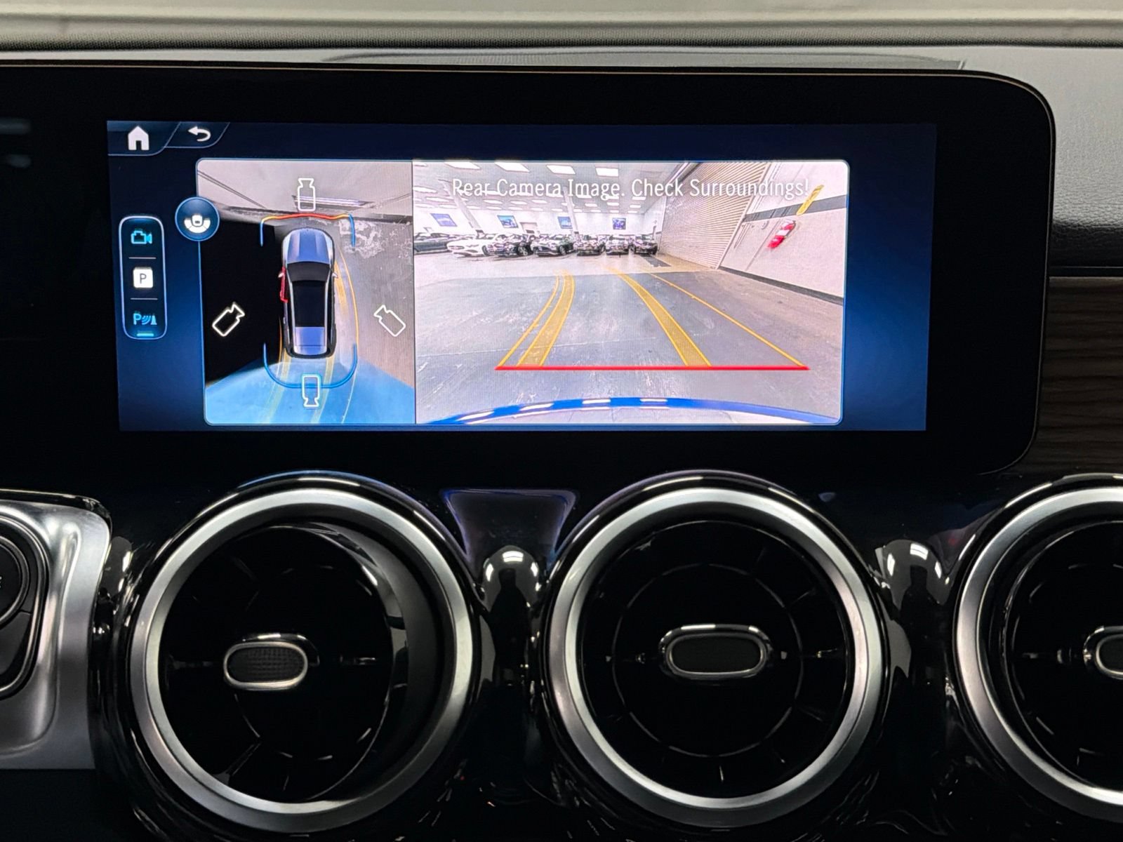 Certified 2026 Mercedes-Benz GLB 250 image 32