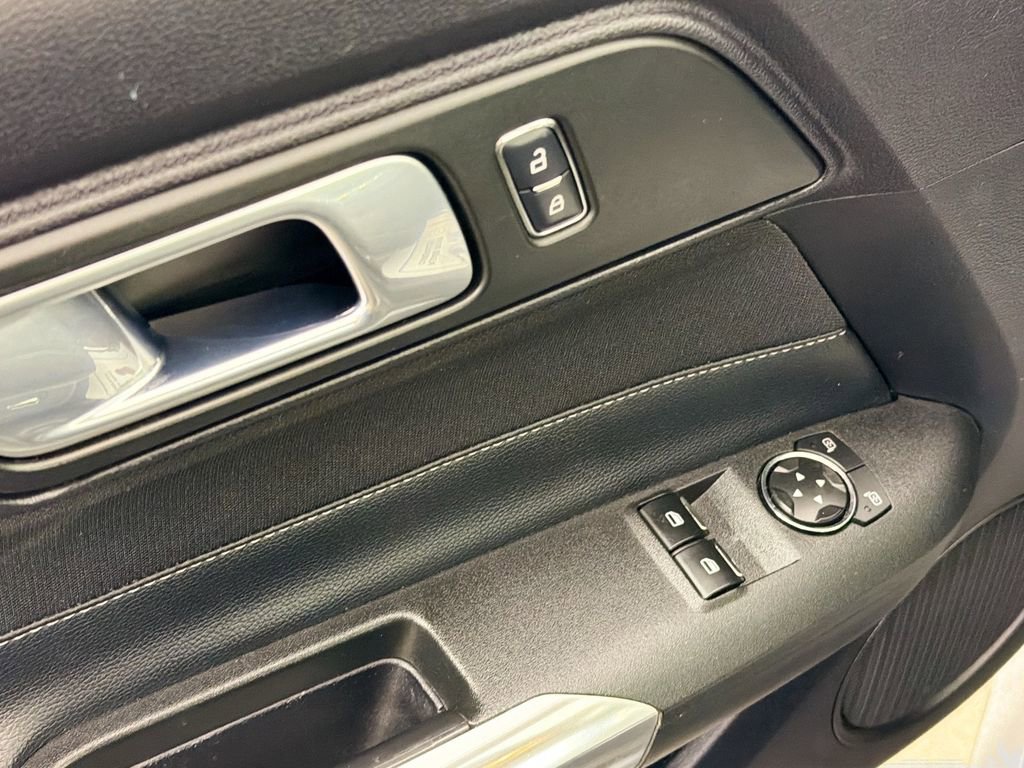 Used 2018 Ford Mustang GT RWD image 18