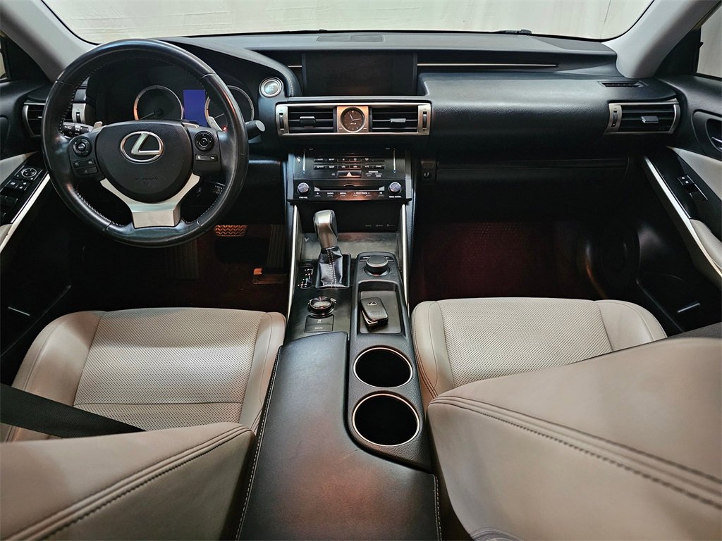 Used 2014 Lexus IS 250 image 25