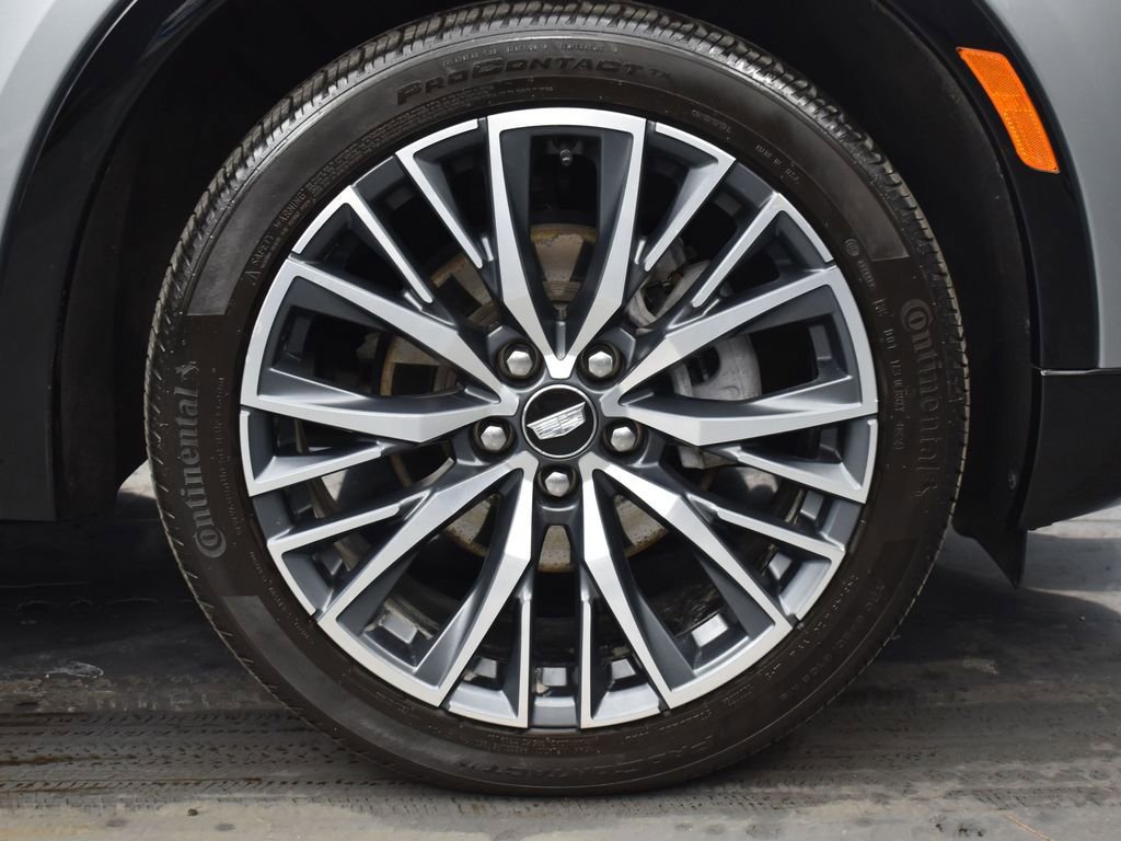 Used 2024 Cadillac XT4 Sport w/ Active Safety Package image 9
