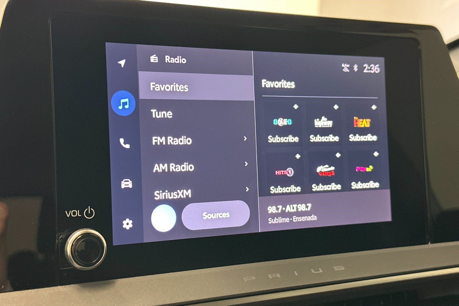 Used 2024 Toyota Prius Prime FWD image 20
