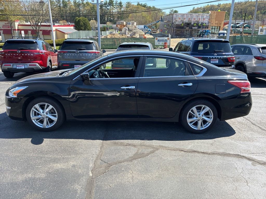 Used 2013 Nissan Altima 2.5 SV FWD image 4