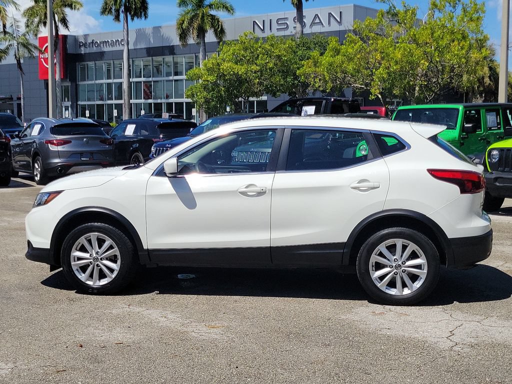 Used 2019 Nissan Rogue Sport S w/ Appearance Package AWD/4WD image 9