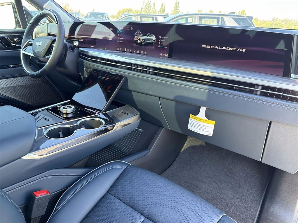 New 2026 Cadillac Escalade IQ Sport 2 image 37