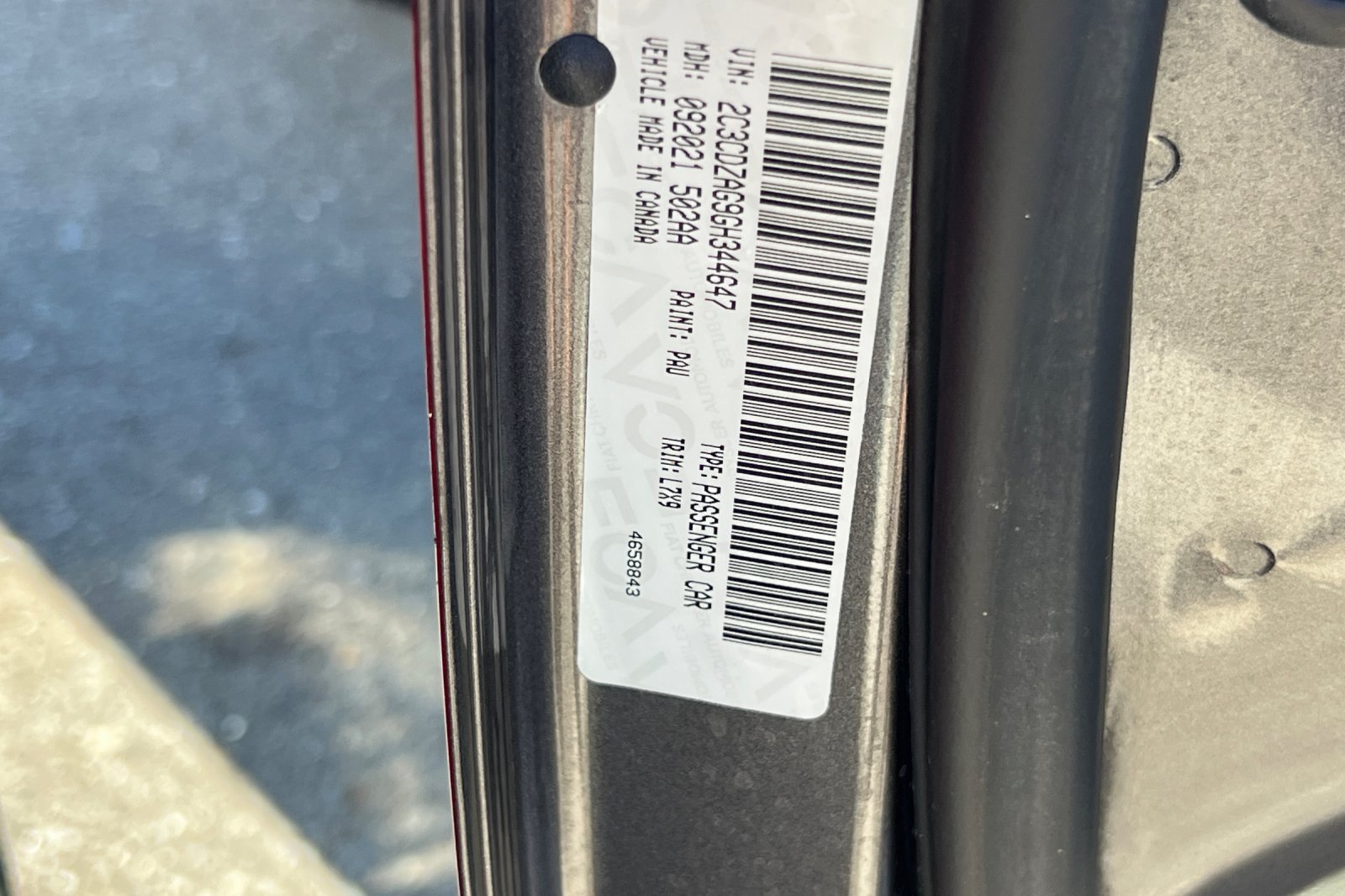 Used 2016 Dodge Challenger SXT RWD image 32