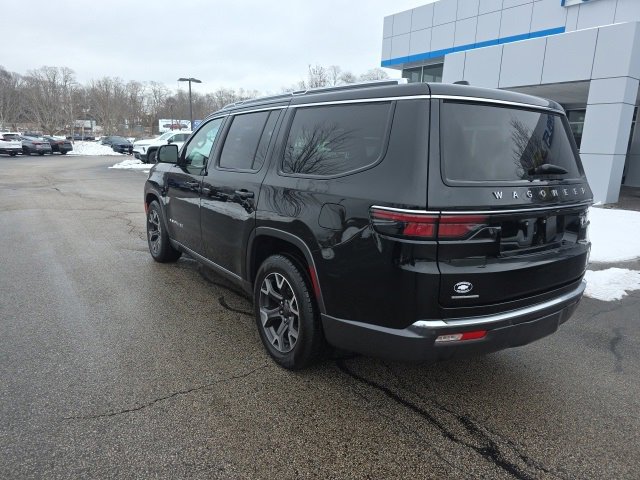 Used 2022 Jeep Wagoneer Series III w/ Premium Group I image 2