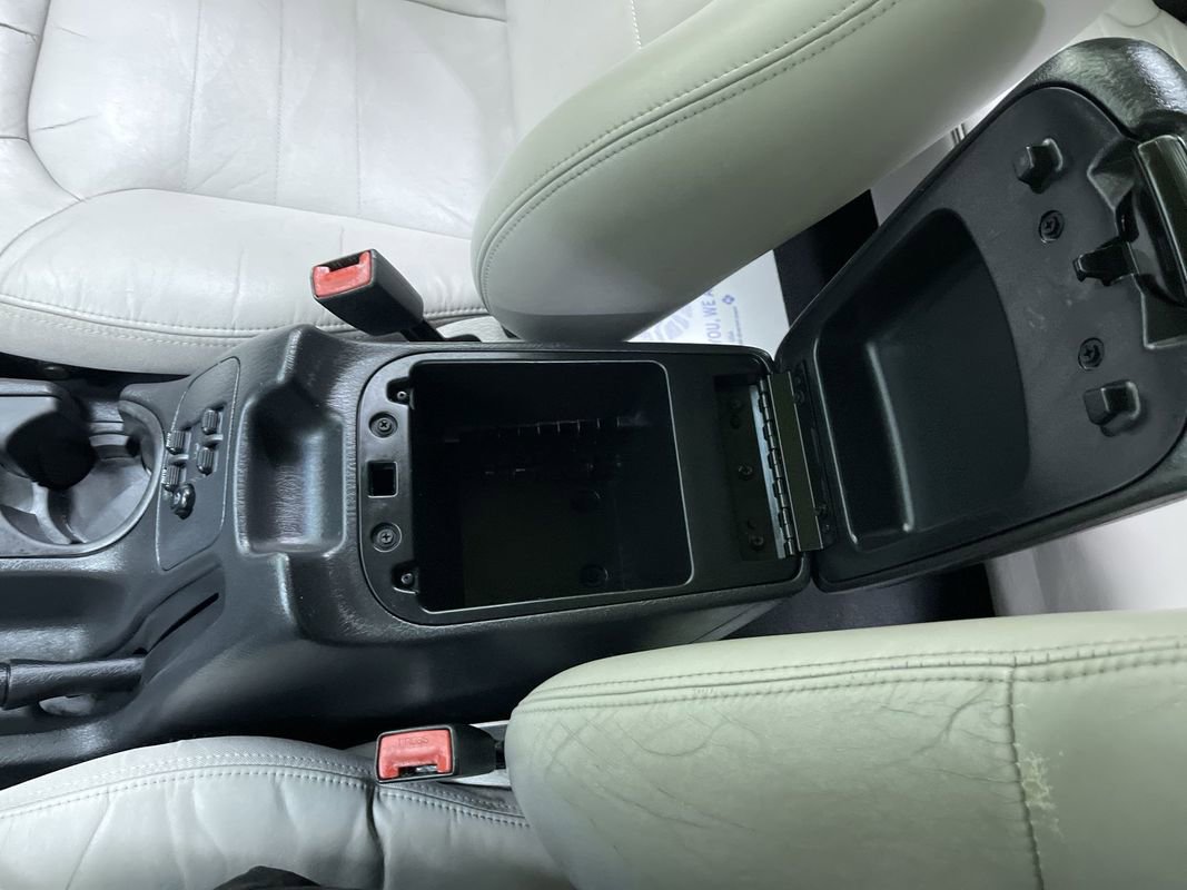 Used 2003 Jeep Liberty Limited image 24