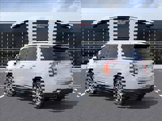 New 2026 GMC Yukon Denali w/ Denali Reserve Package image 3