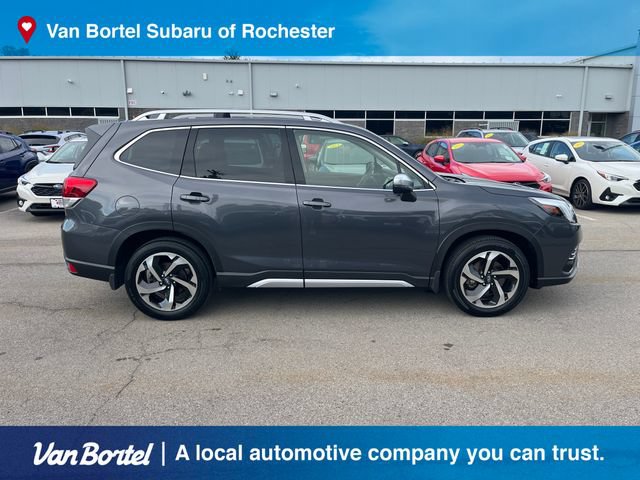 Certified 2023 Subaru Forester Touring AWD/4WD image 6