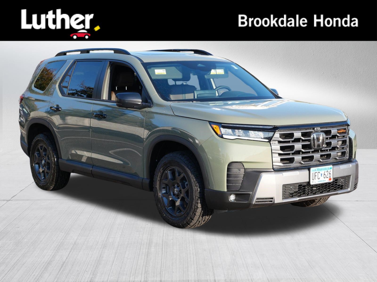 Certified 2026 Honda Pilot TrailSport image 1