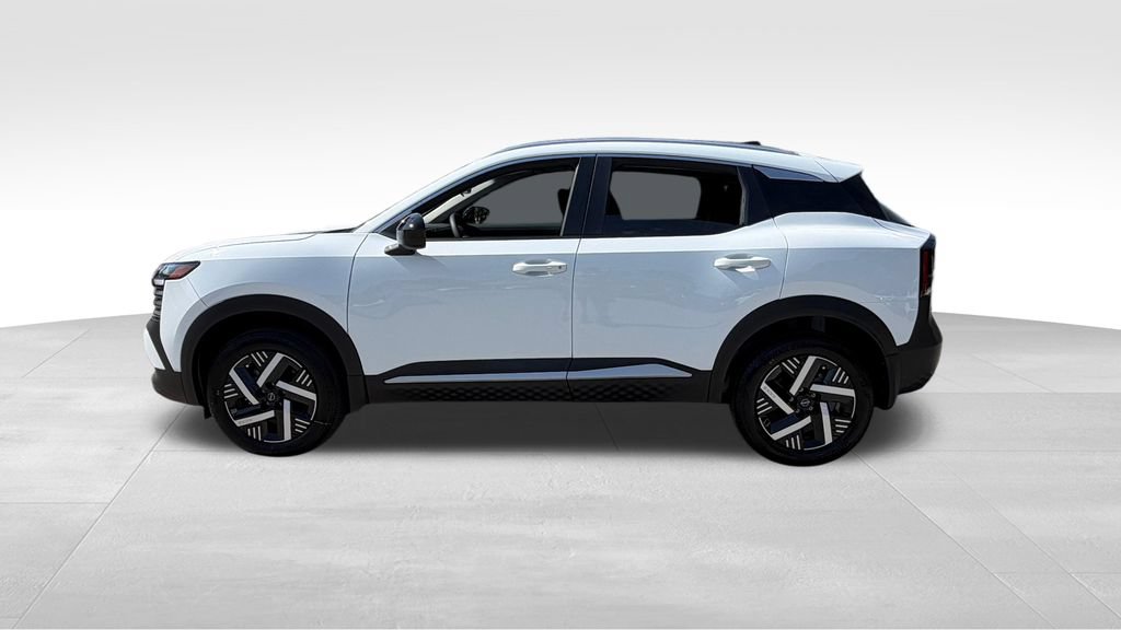 Used 2026 Nissan Kicks SV FWD image 4