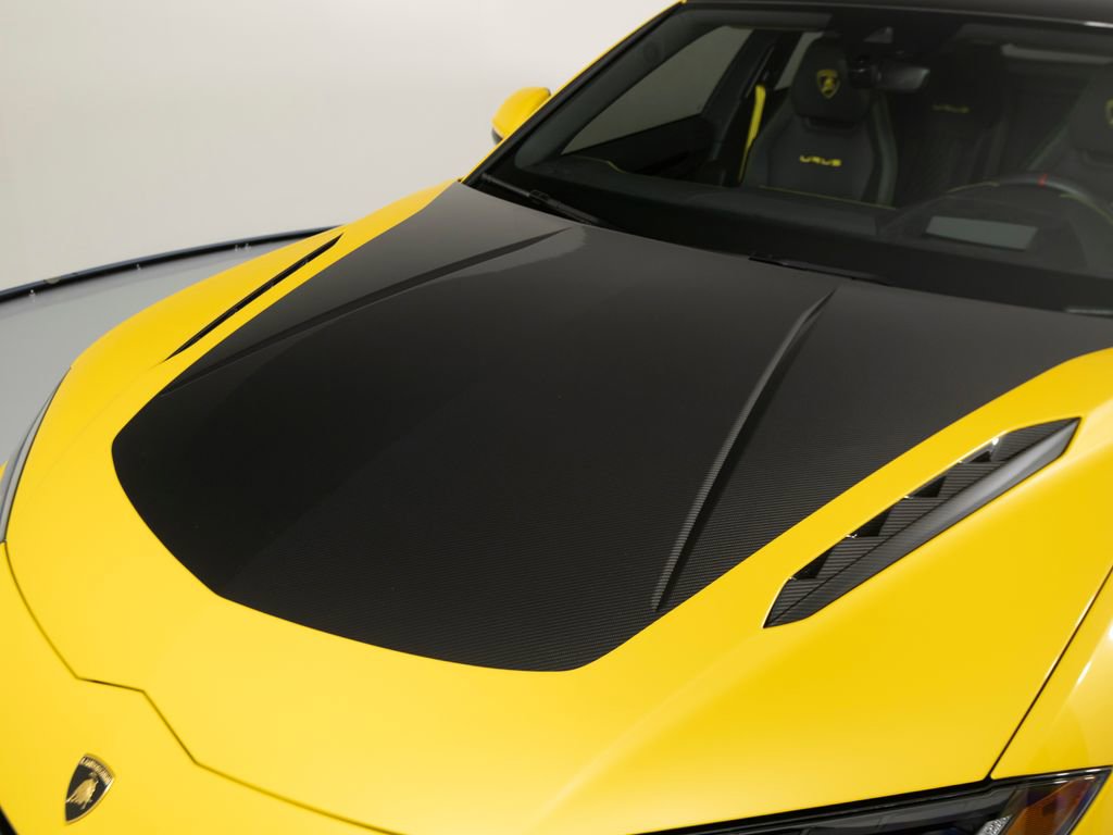 Used 2023 Lamborghini Urus Performante image 45