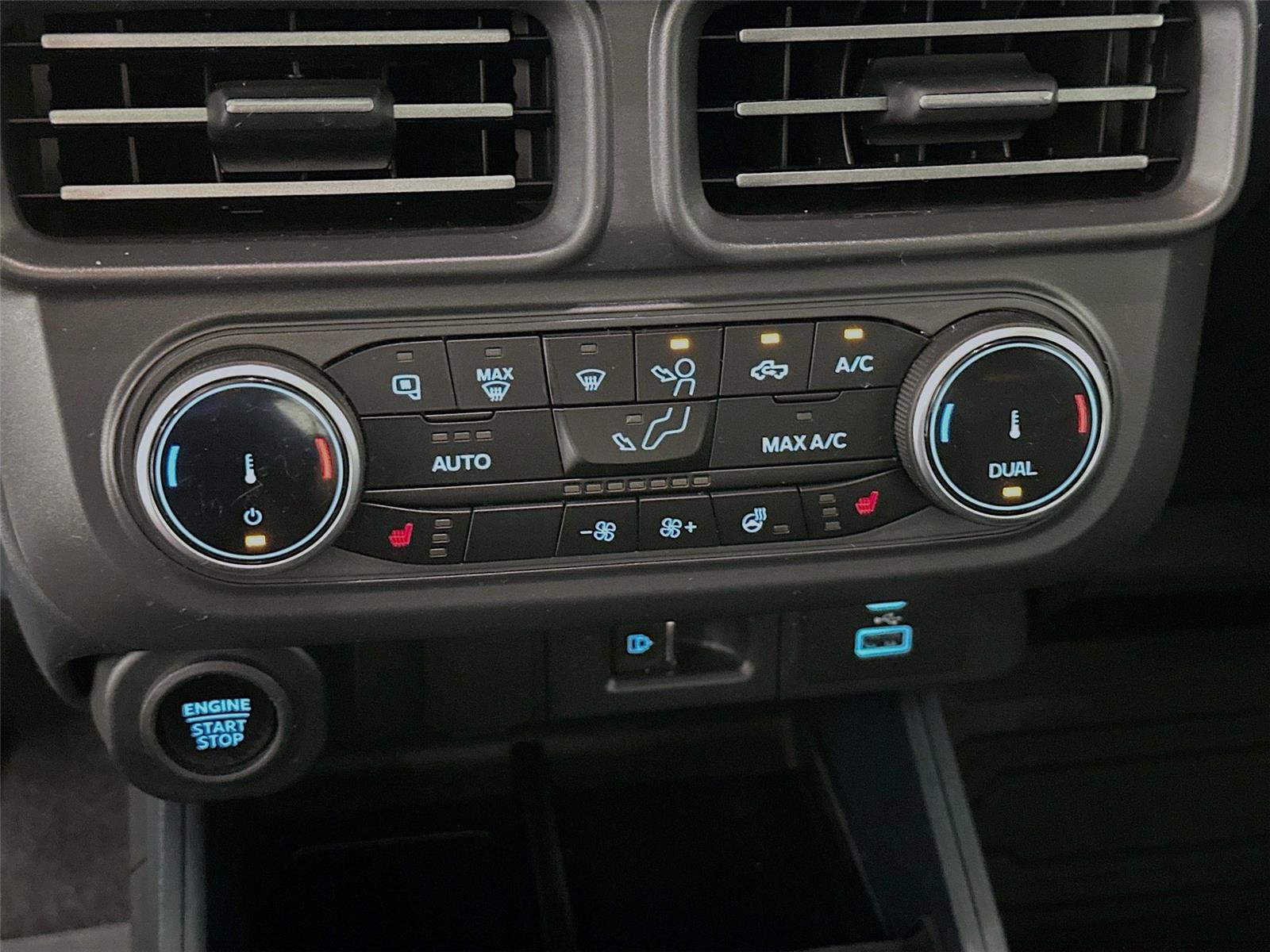 Used 2023 Ford Maverick Tremor w/ Tremor Off-Road Package AWD/4WD image 9