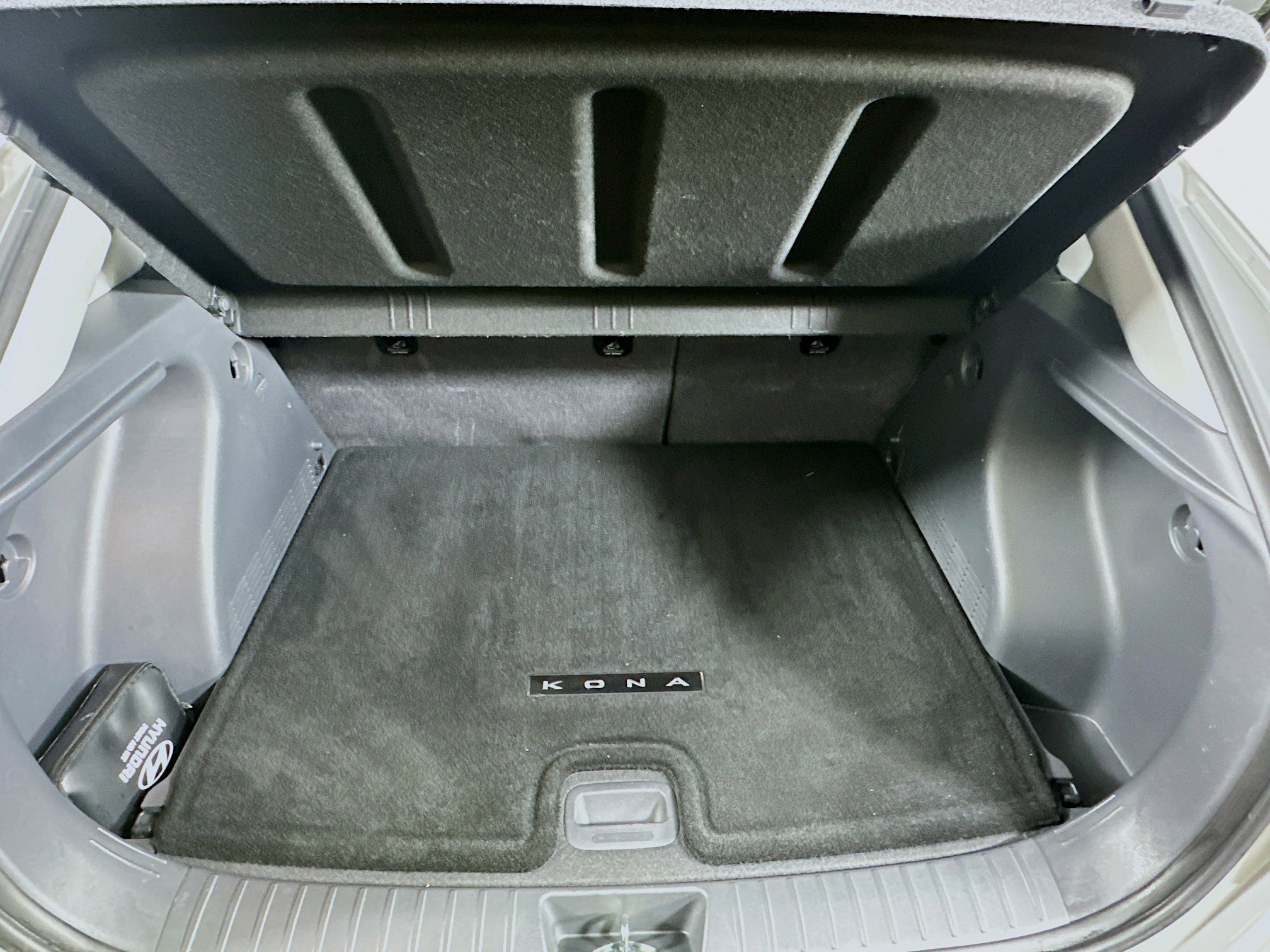 Used 2024 Hyundai Kona SEL FWD image 28
