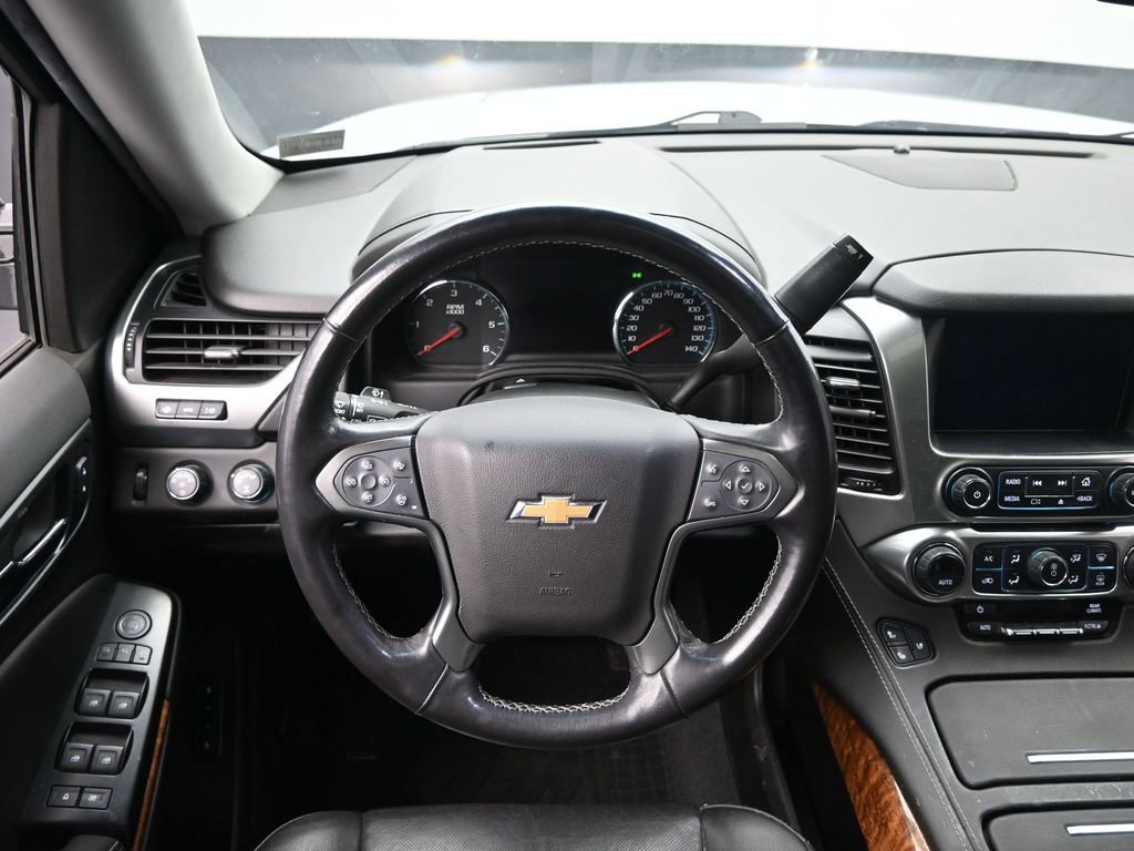 Used 2020 Chevrolet Tahoe Premier w/ 6.2L Performance Package image 25